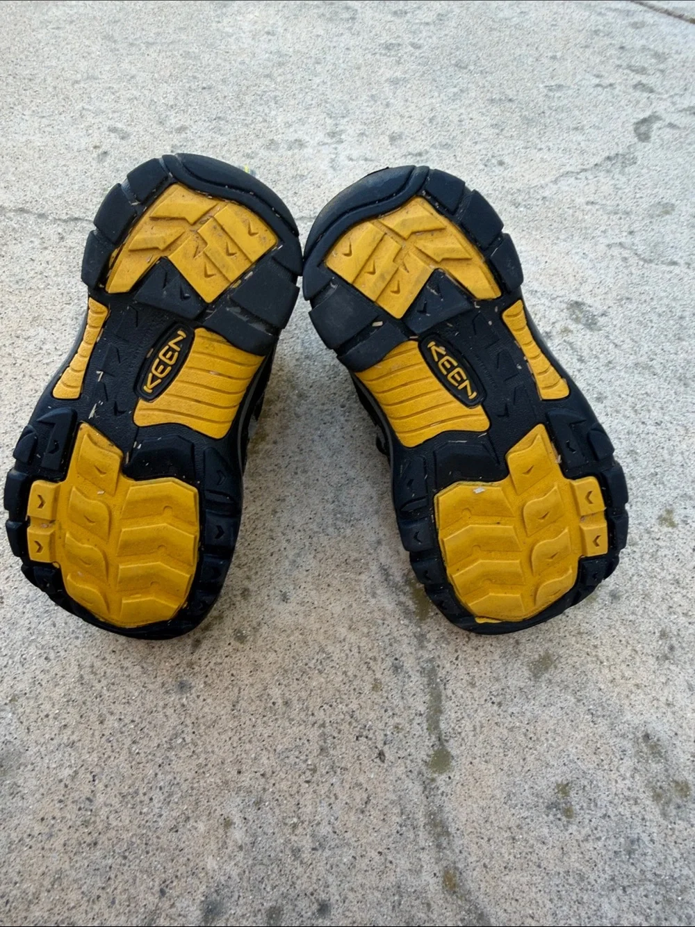 KEEN Unisex Kids Winterport Neo Boot Waterproof Black/Grey/Yellow Size 1